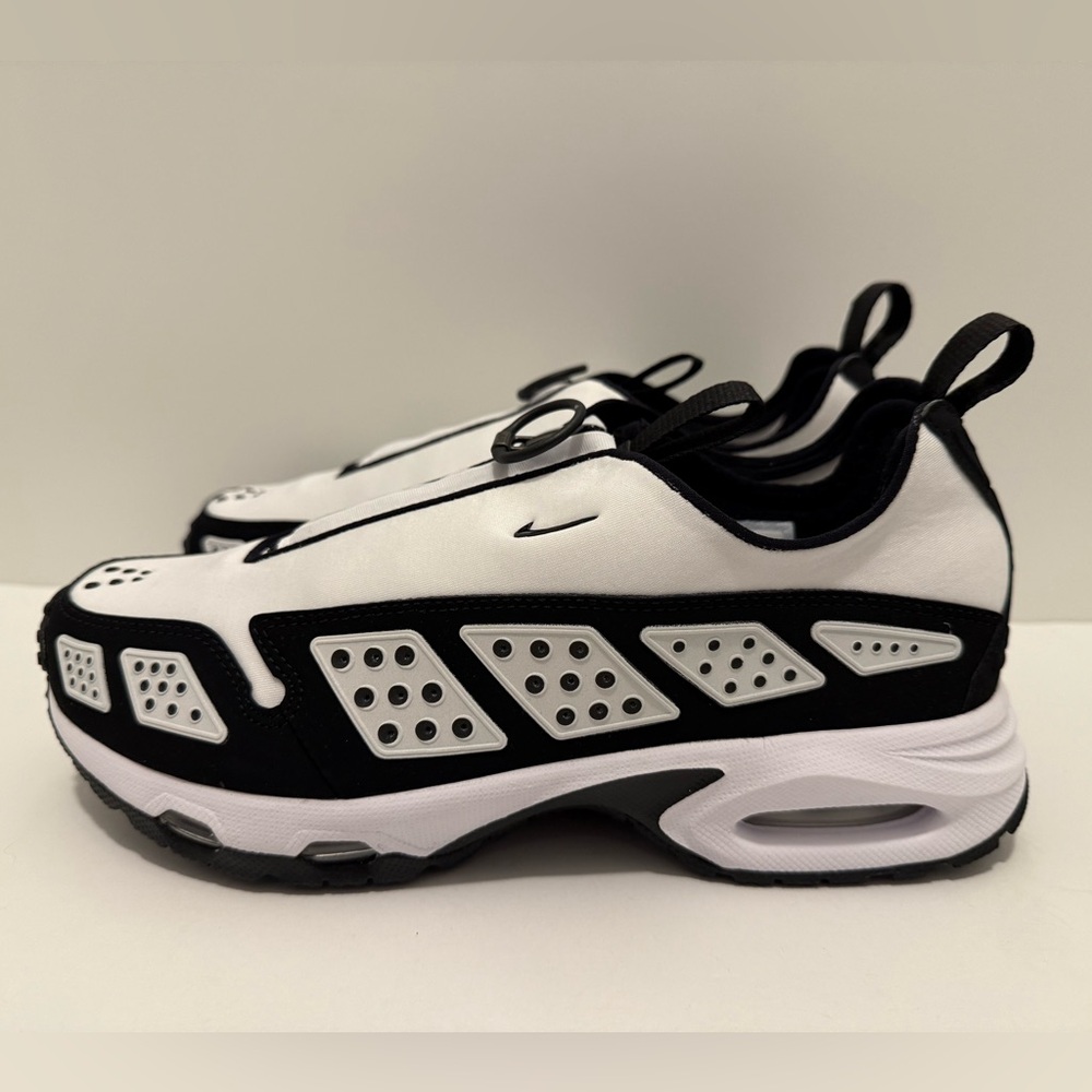 Nike Air Max Sunder Women’s